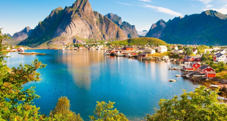 SKANDINAVIJA Z NORDKAPPOM IN LOFOTI - 12 DNI